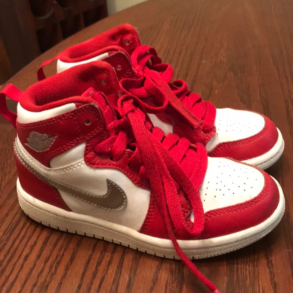 Air Jordan kid size US 11c